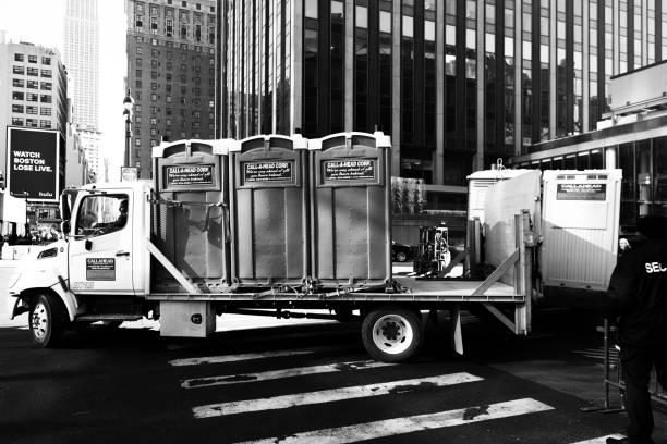 Affordable portable toilet rental in Clewiston, FL